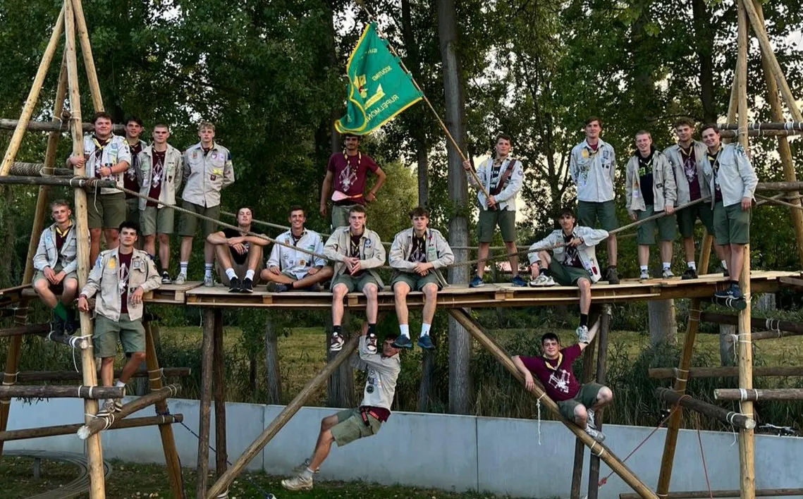 Groepsfoto van de leiding van Scouts Rupelmonde